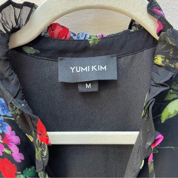 NWT Yumi Kim Marquis Dress In It's Magic Black Chiffon Floral Size Medium - Picture 3 of 9